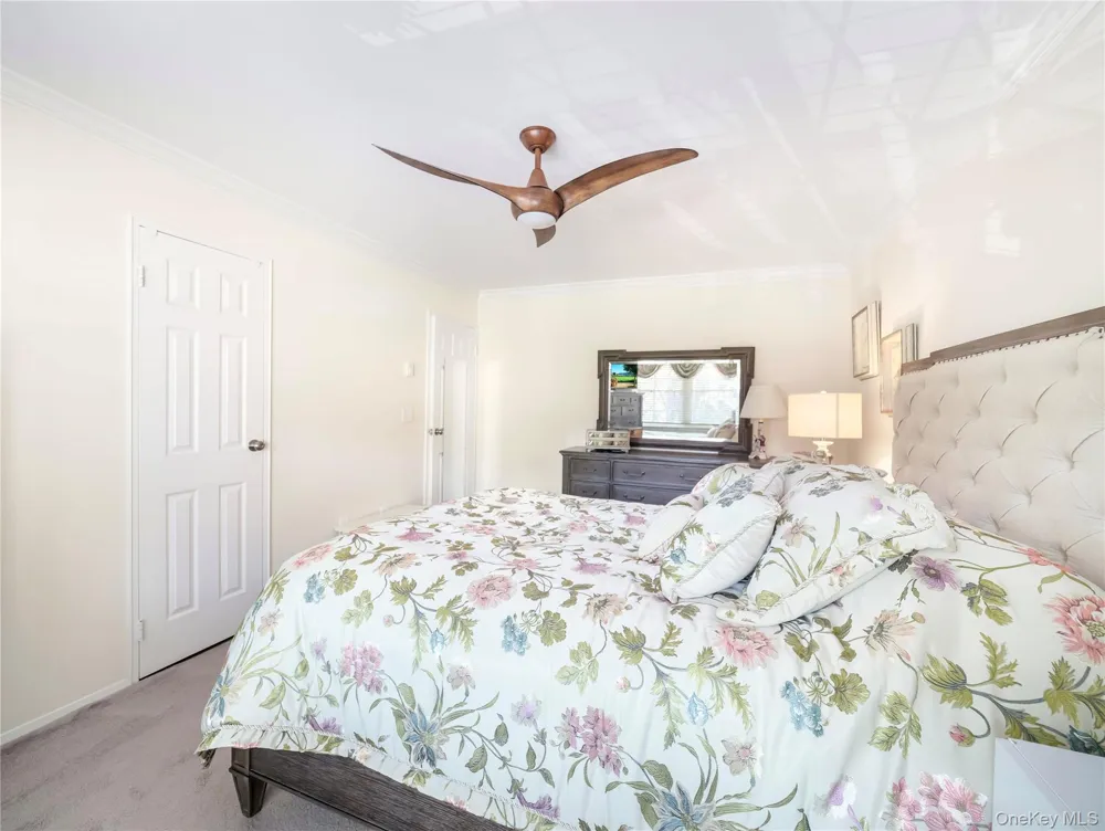 461 Sierra Vista Lane Valley Cottage, NY 10989