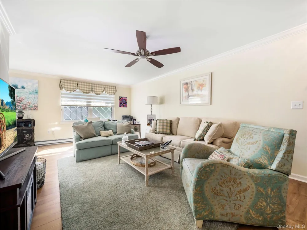 461 Sierra Vista Lane Valley Cottage, NY 10989