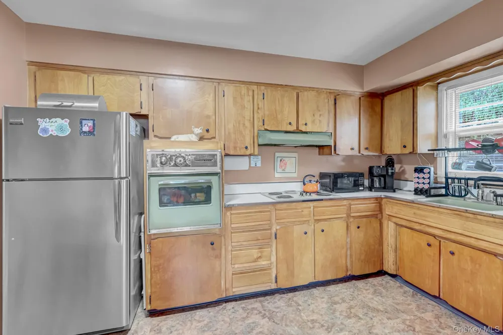 13 Haight Street Deer Park, NY 11729