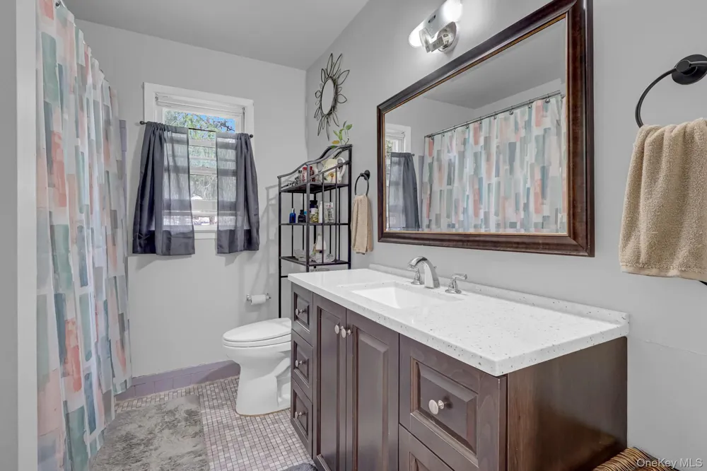 13 Haight Street Deer Park, NY 11729