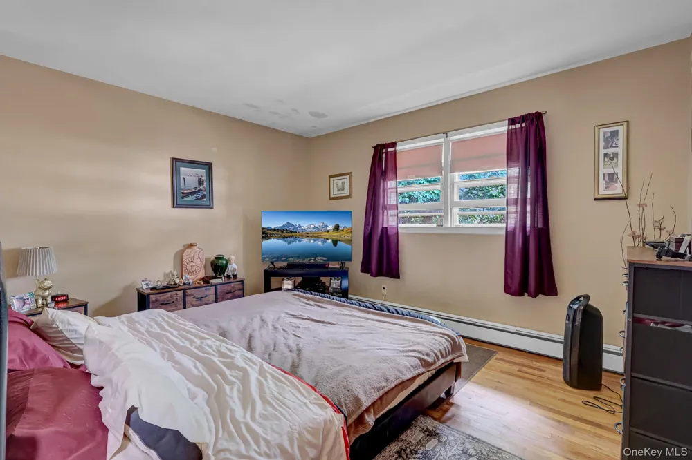 13 Haight Street Deer Park, NY 11729