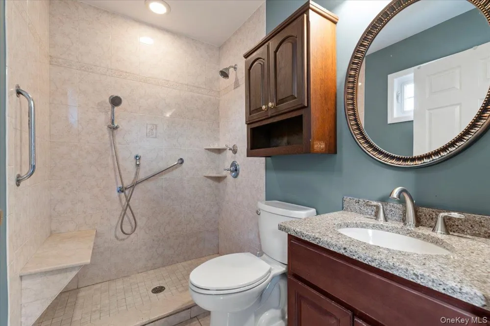 16 Taft Avenue Bethpage, NY 11714