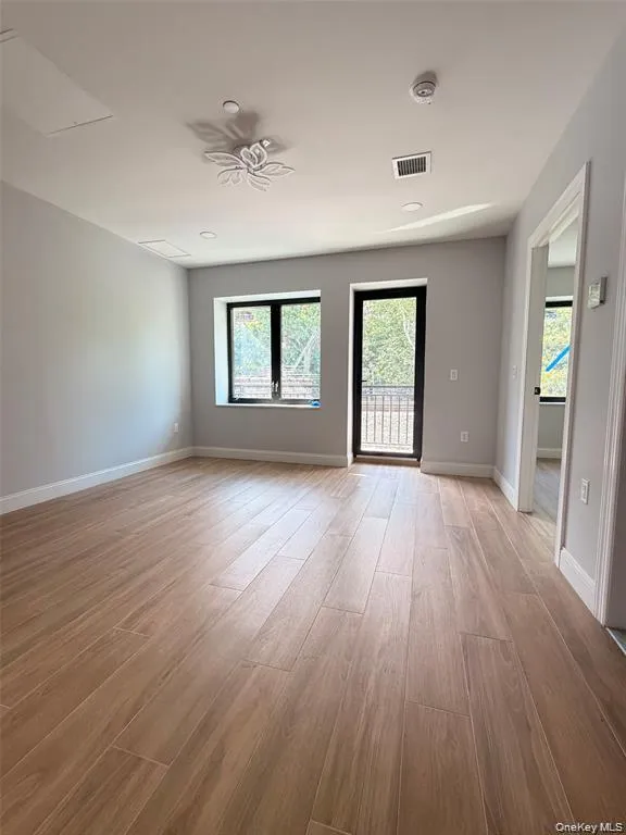 132-25 41 AVENUE #4B Flushing, NY 11354