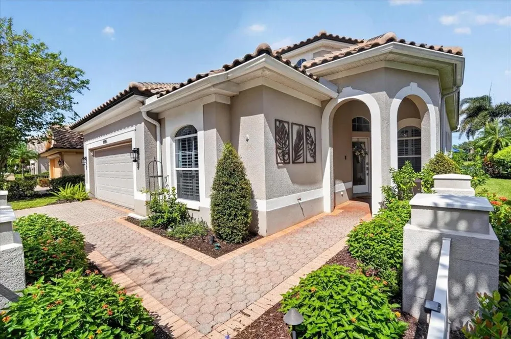 9736 SAGO POINT DRIVE Seminole, FL 33777