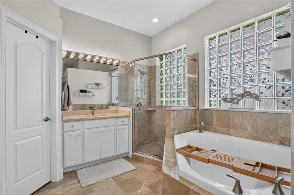 9736 SAGO POINT DRIVE Seminole, FL 33777