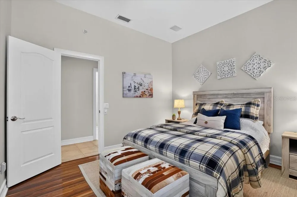 9736 SAGO POINT DRIVE Seminole, FL 33777