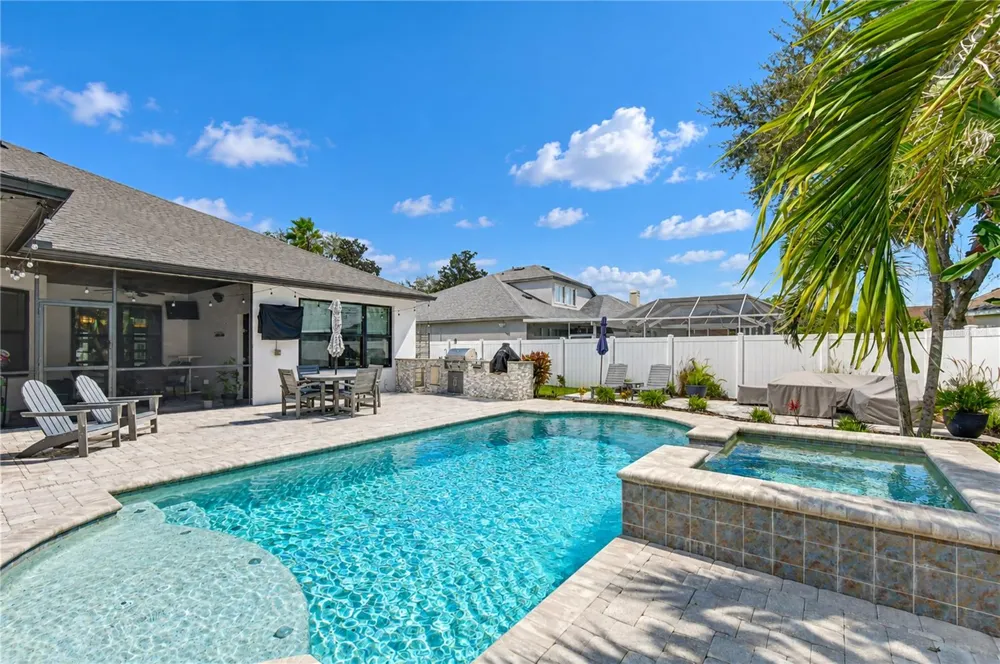 8530 NORTHTON GROVES BOULEVARD Odessa, FL 33556