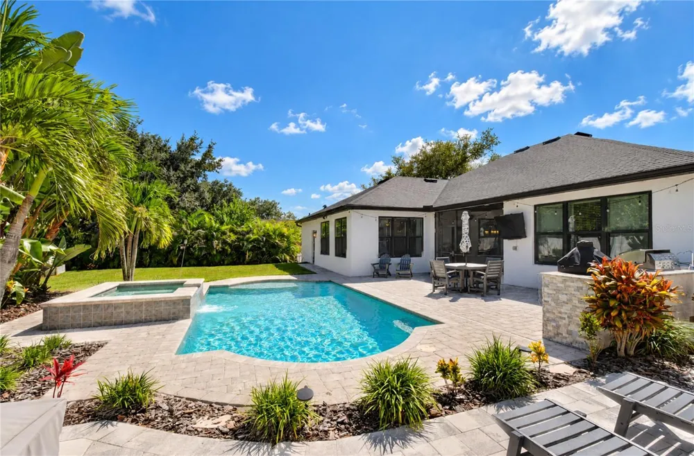 8530 NORTHTON GROVES BOULEVARD Odessa, FL 33556