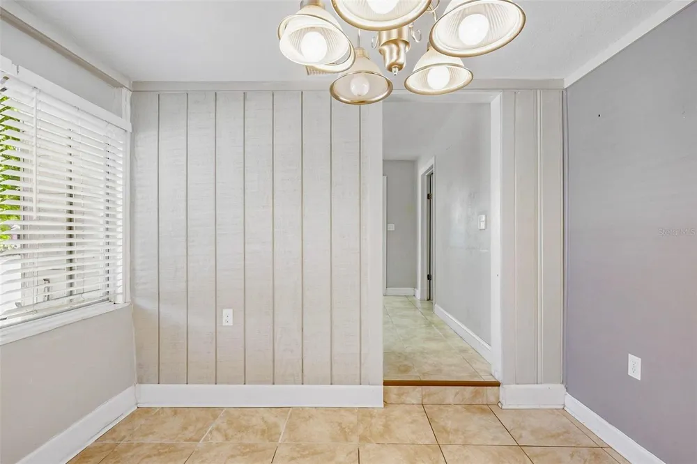 375 64TH STREET S St Petersburg, FL 33707