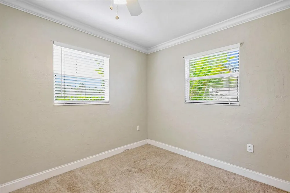 375 64TH STREET S St Petersburg, FL 33707