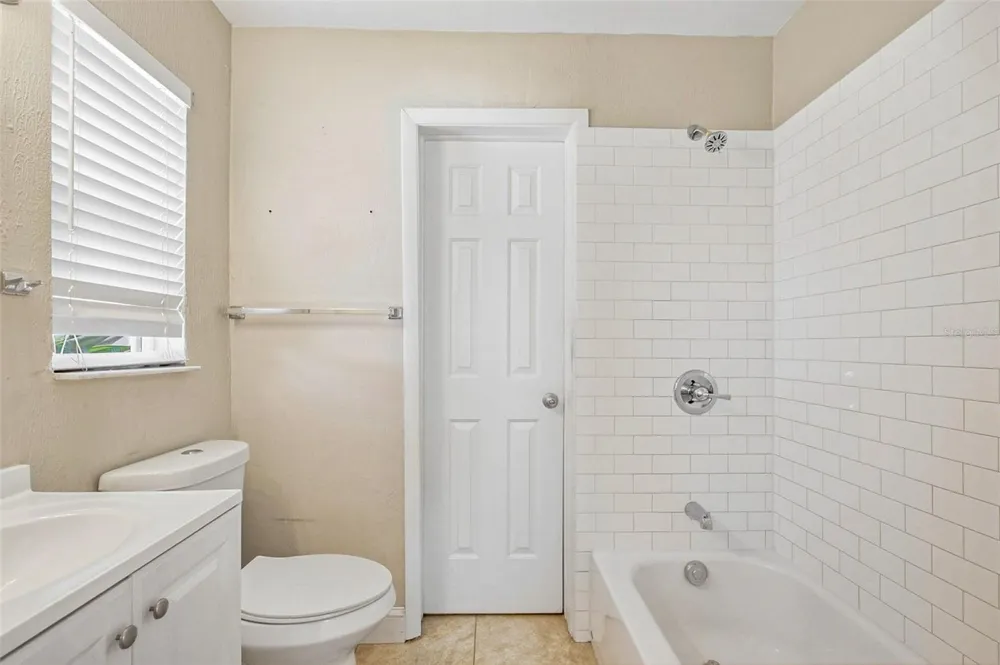 375 64TH STREET S St Petersburg, FL 33707