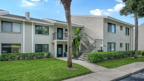 7652 EAGLE CREEK DRIVE #7598
