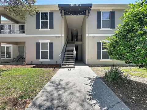 1015 HEMINGWAY CIR #1015