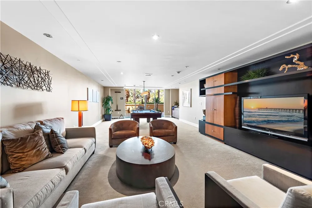 3091 Scholarship Irvine, CA 92612