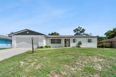 1679 E APACHE CIRCLE