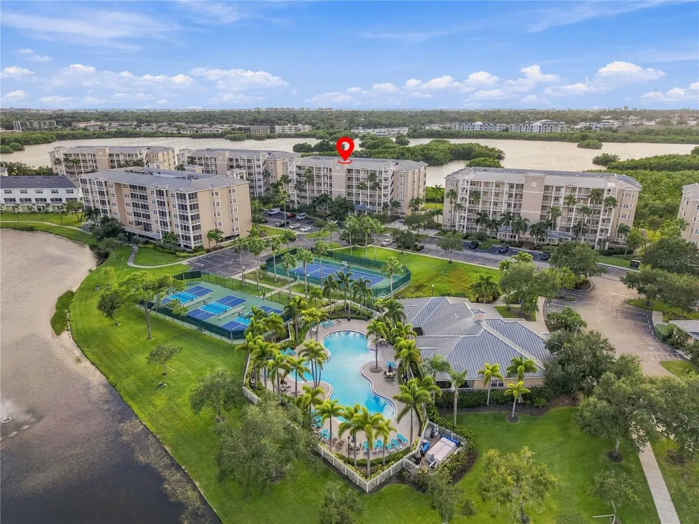 7070 KEY HAVEN ROAD #402 Seminole, FL 33777