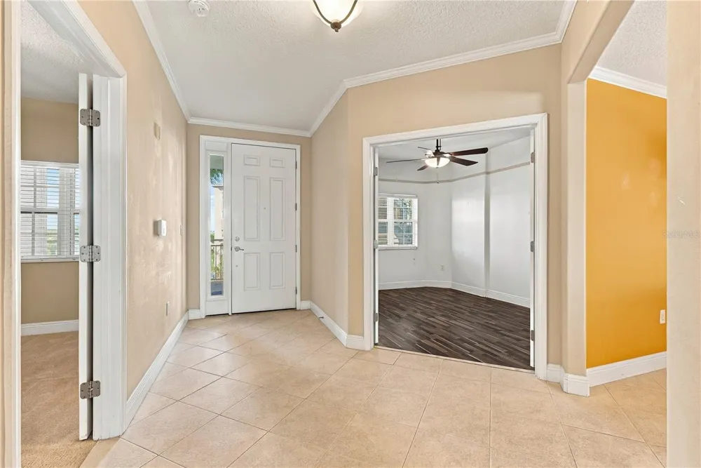 7070 KEY HAVEN ROAD #402 Seminole, FL 33777