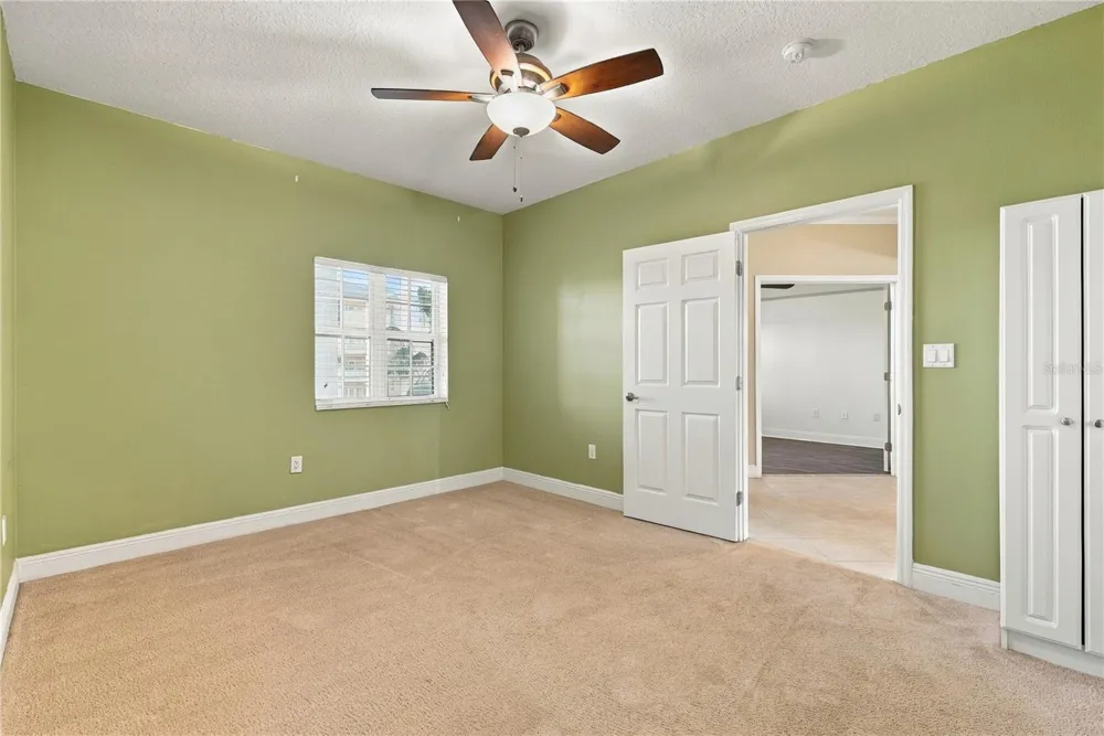 7070 KEY HAVEN ROAD #402 Seminole, FL 33777