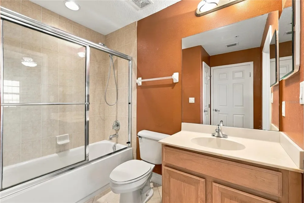 7070 KEY HAVEN ROAD #402 Seminole, FL 33777