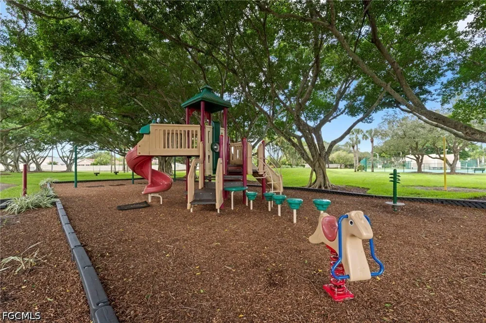 Glen Cove Drive #1502 Fort Myers, FL 33919