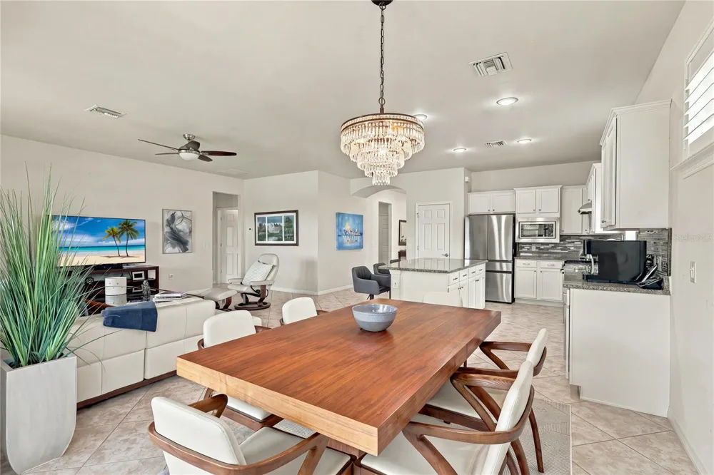 Address Not Shown Sarasota, FL 34238