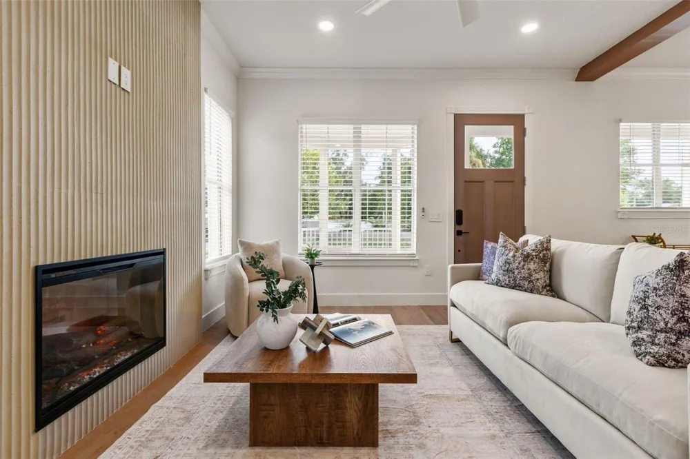 1517 HARMON AVENUE Winter Park, FL 32789