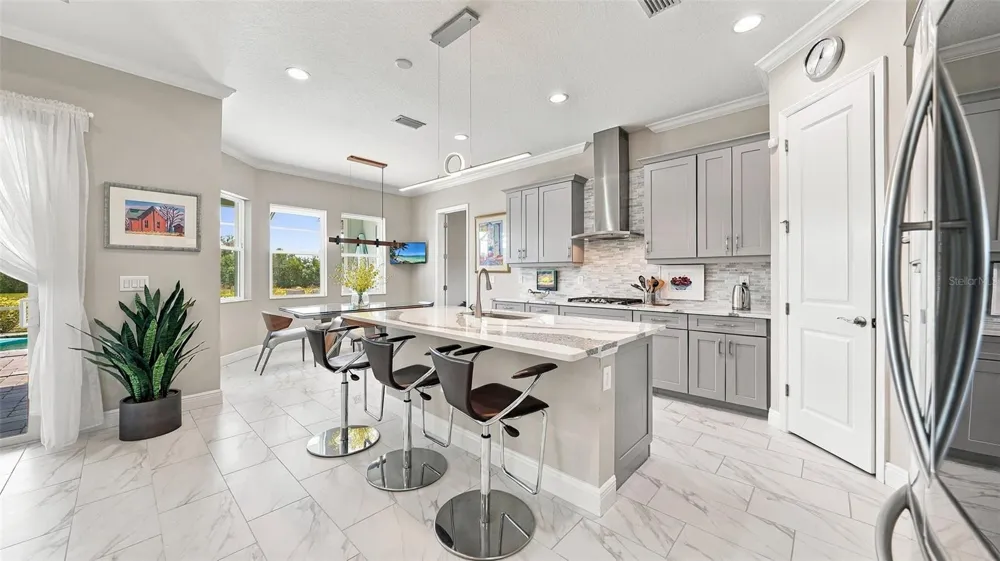 6285 RIVO LAKES BOULEVARD Sarasota, FL 34241