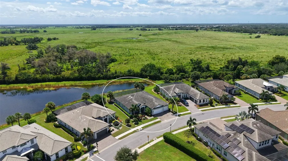 6285 RIVO LAKES BOULEVARD Sarasota, FL 34241