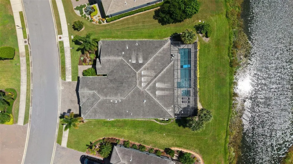 6285 RIVO LAKES BOULEVARD Sarasota, FL 34241