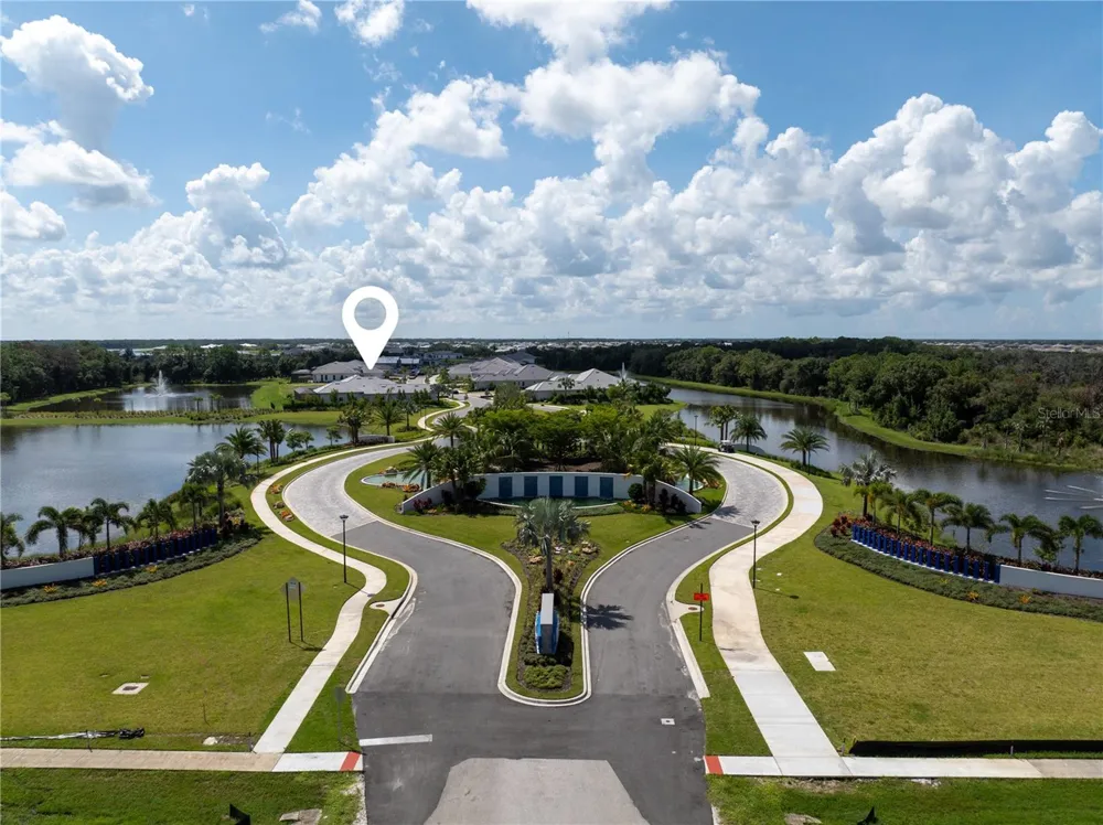 100 BLUE MIST WAY Sarasota, FL 34240