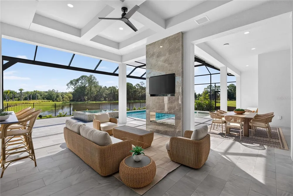 100 BLUE MIST WAY Sarasota, FL 34240