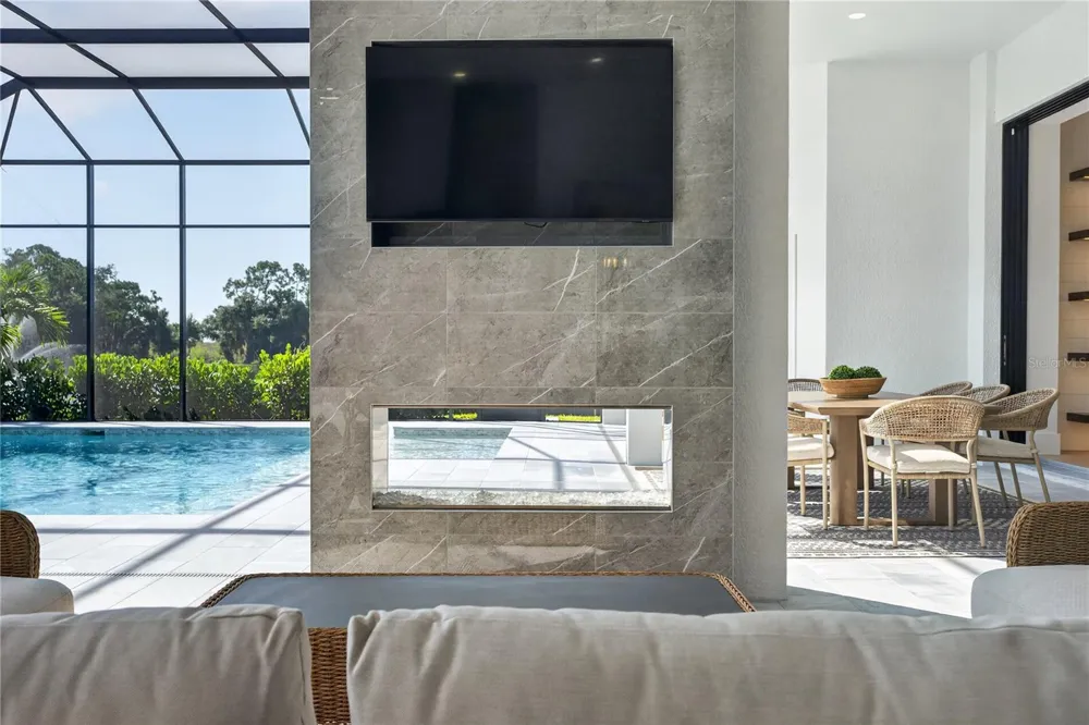 100 BLUE MIST WAY Sarasota, FL 34240