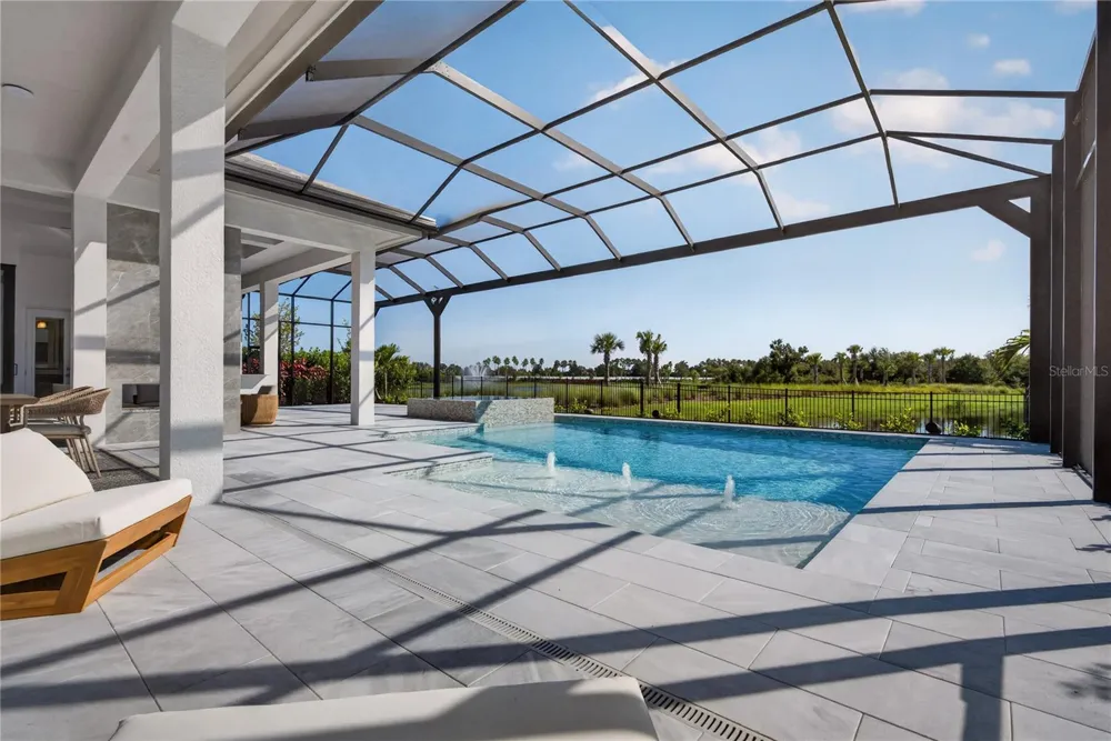 100 BLUE MIST WAY Sarasota, FL 34240