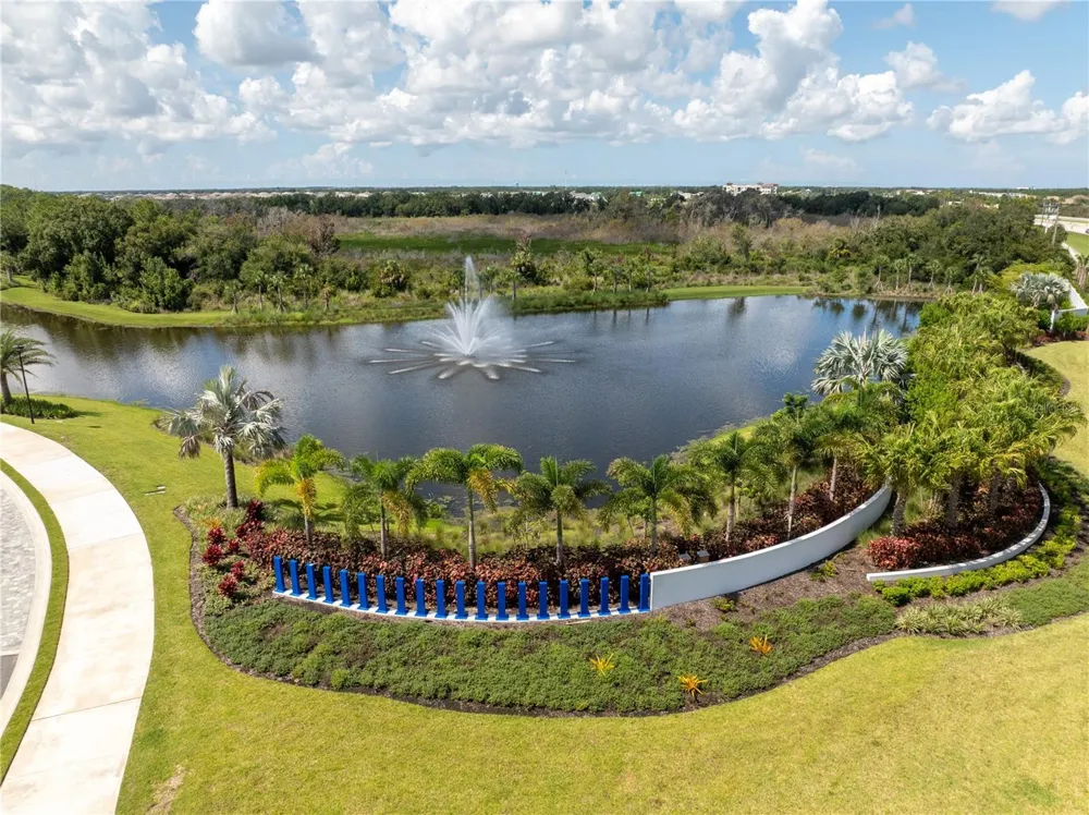 100 BLUE MIST WAY Sarasota, FL 34240
