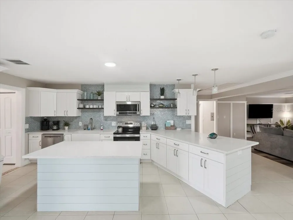 4087 GULF COAST DRIVE Hernando Beach, FL 34607