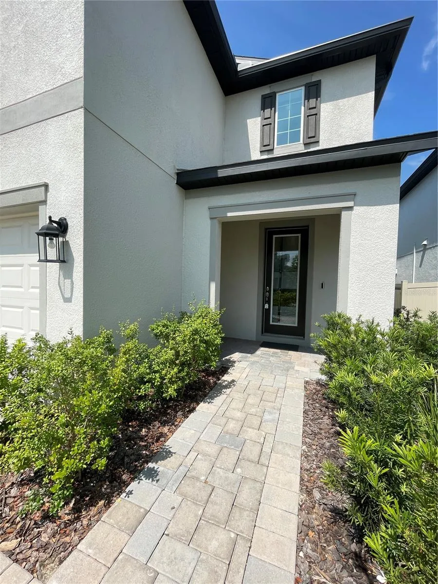 7491 NOTCHED PINE BEND Wesley Chapel, FL 33545
