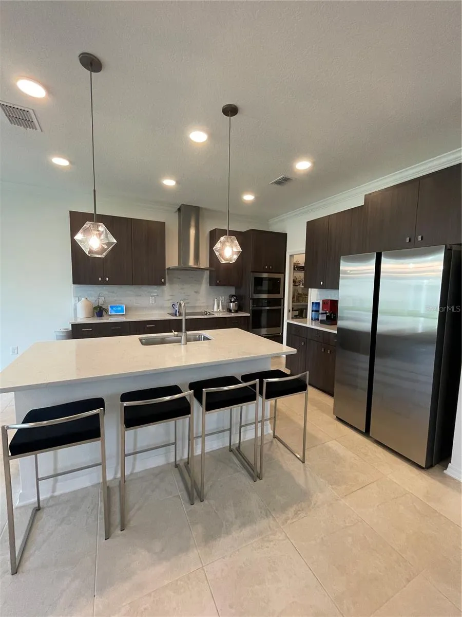 7491 NOTCHED PINE BEND Wesley Chapel, FL 33545