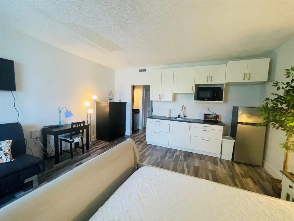 611 DESTINY DRIVE #406 Ruskin, FL 33570