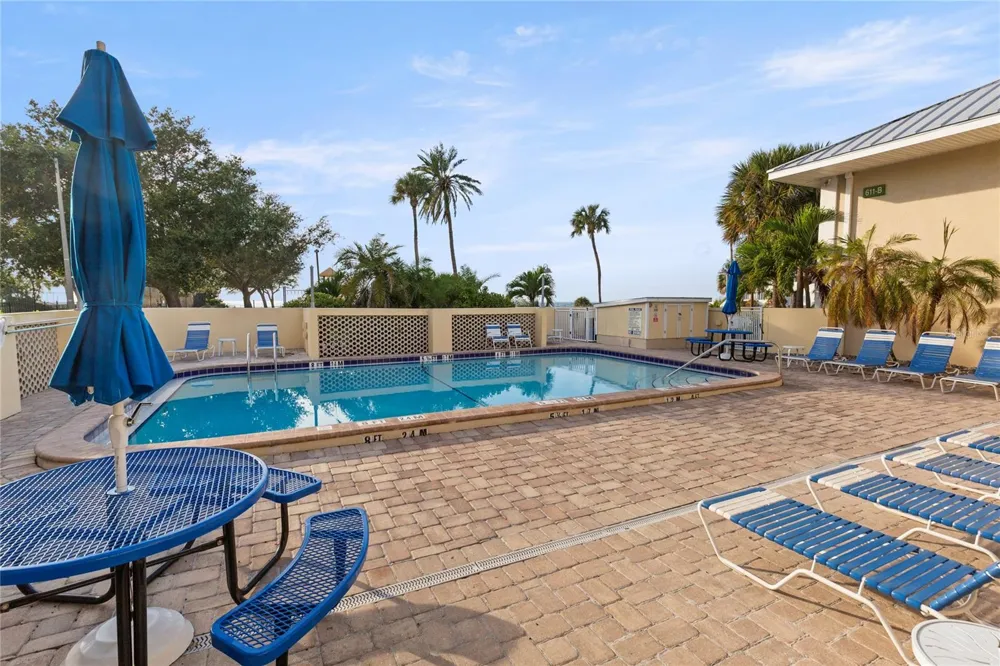 611 DESTINY DRIVE #406 Ruskin, FL 33570