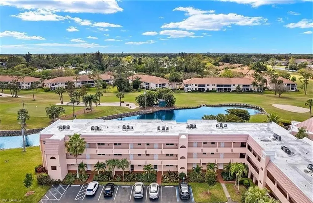 200 Forest Lakes Boulevard #204 Naples, FL 34105