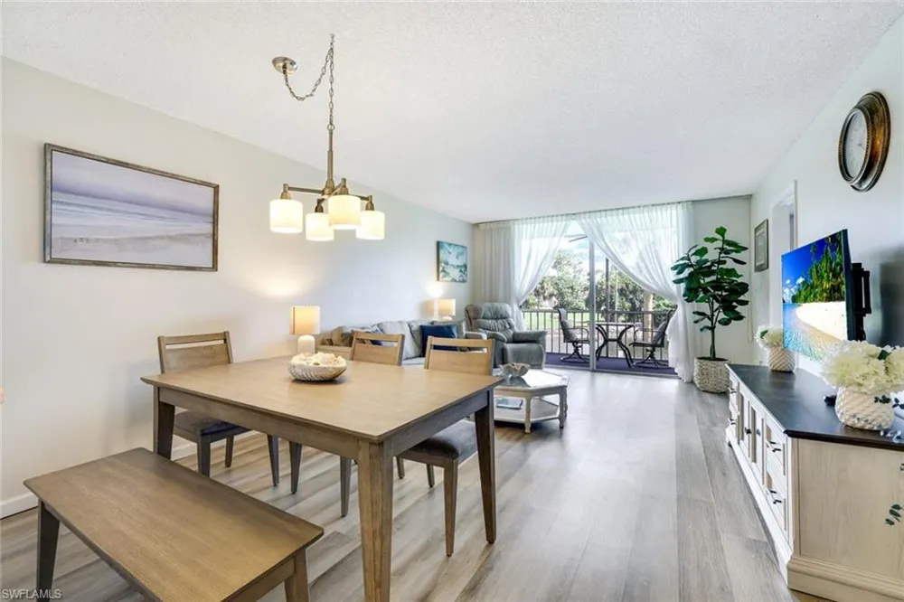200 Forest Lakes Boulevard #204 Naples, FL 34105