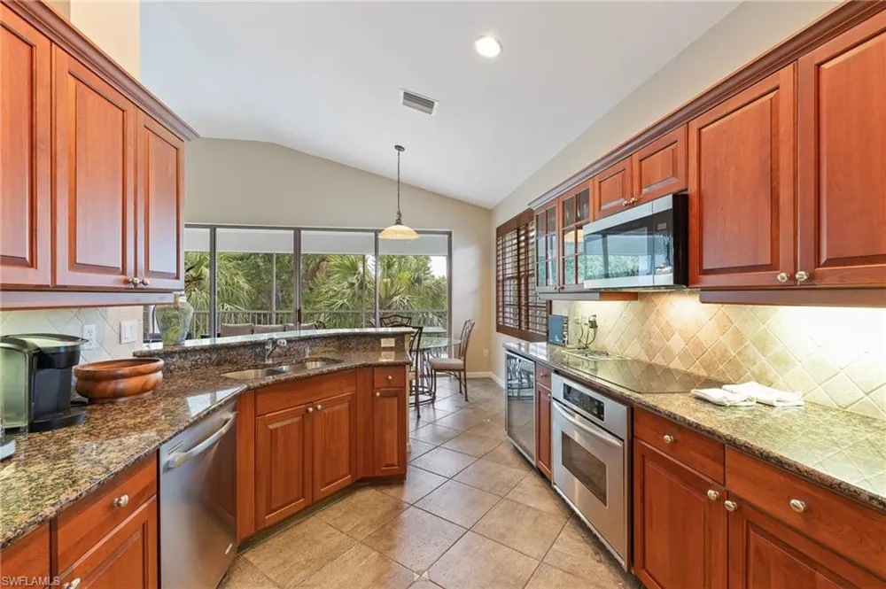 16107 Mount Abbey Way #202 Fort Myers, FL 33908