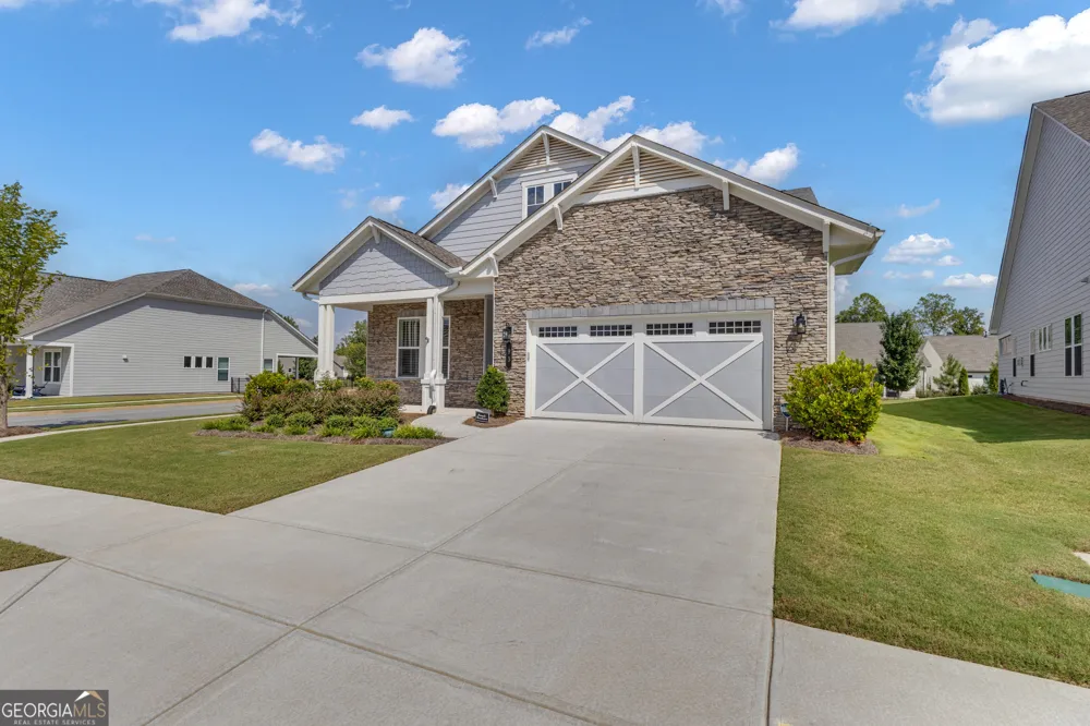 93 Club Cresswind DR Newnan, GA 30263