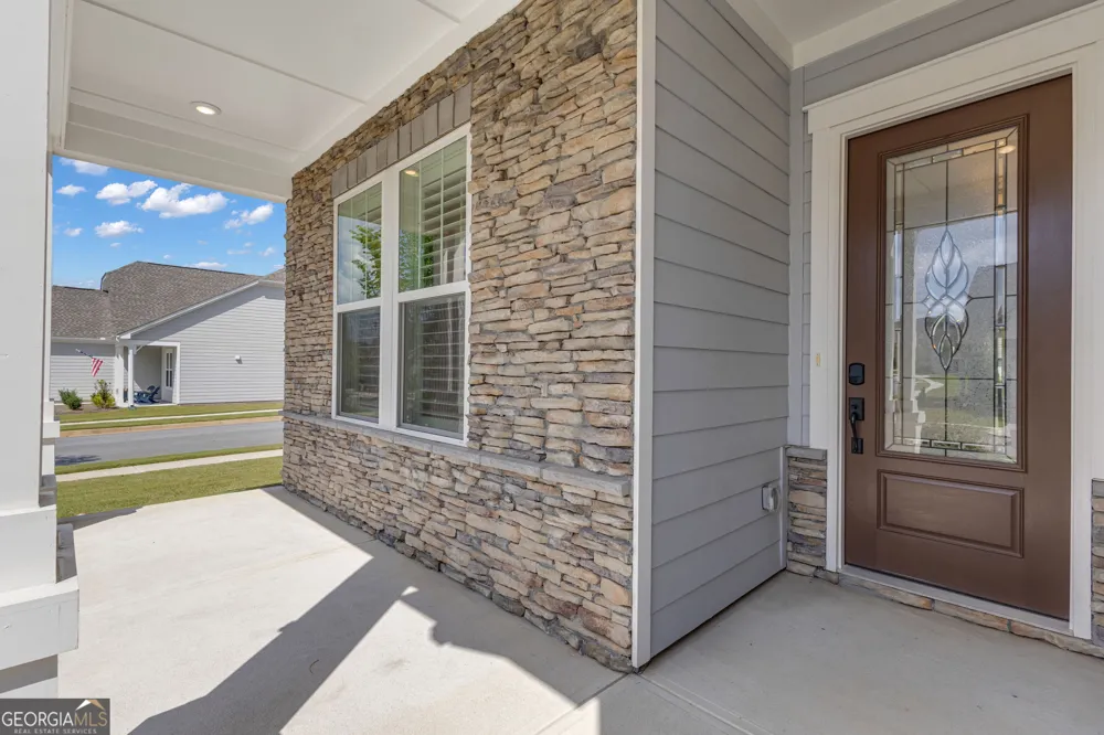 93 Club Cresswind DR Newnan, GA 30263