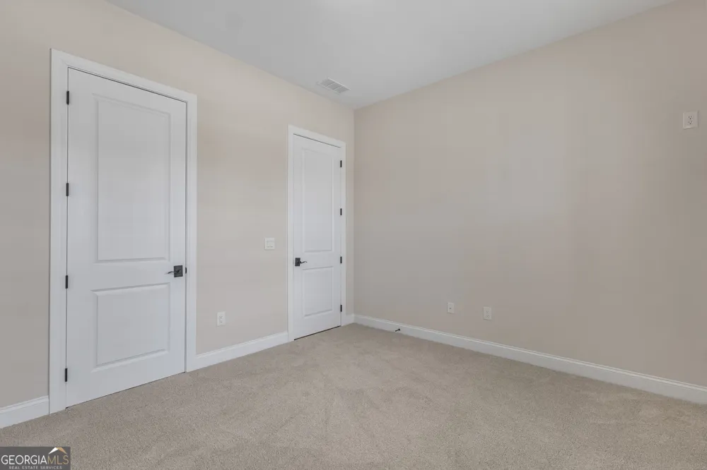 93 Club Cresswind DR Newnan, GA 30263