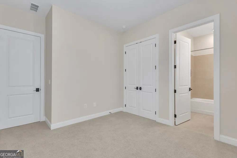 93 Club Cresswind DR Newnan, GA 30263
