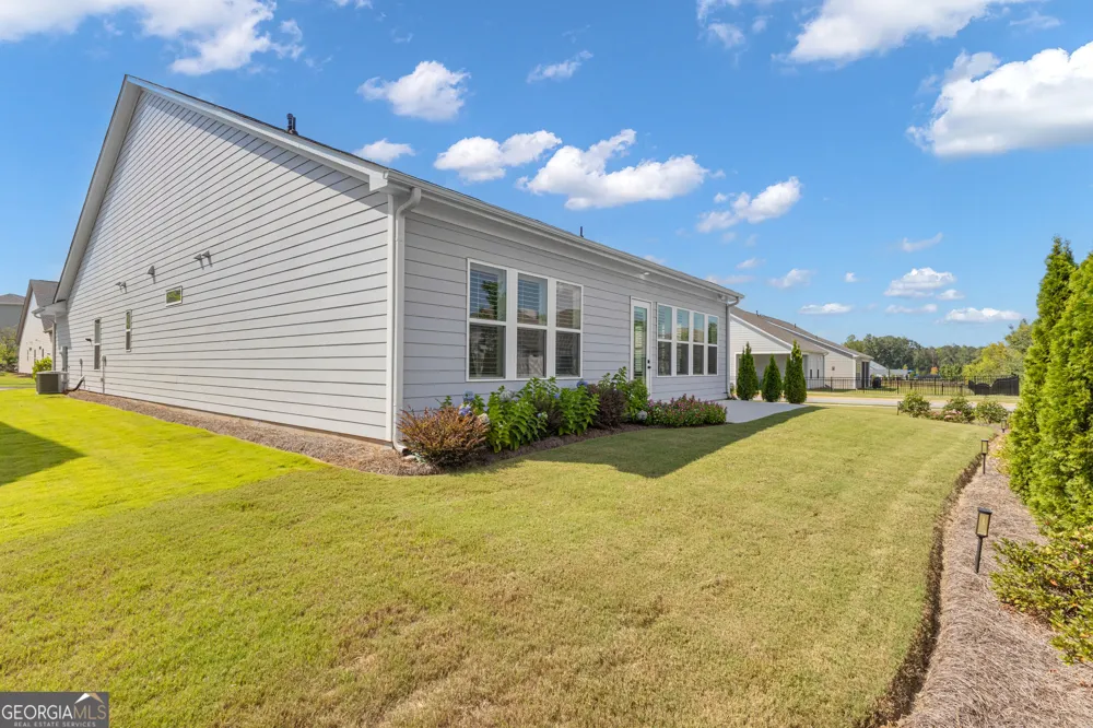 93 Club Cresswind DR Newnan, GA 30263