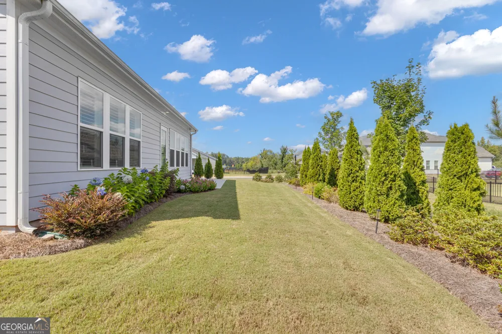 93 Club Cresswind DR Newnan, GA 30263