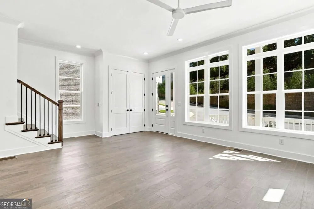 3050 Kara CT Roswell, GA 30076