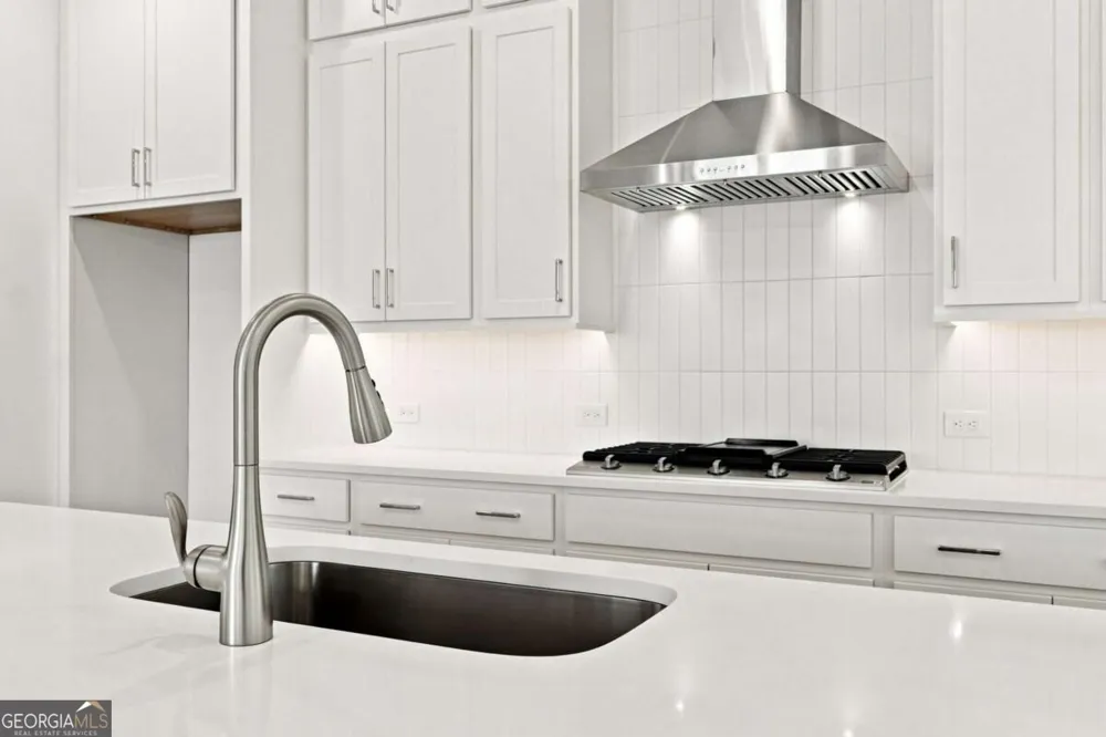3050 Kara CT Roswell, GA 30076